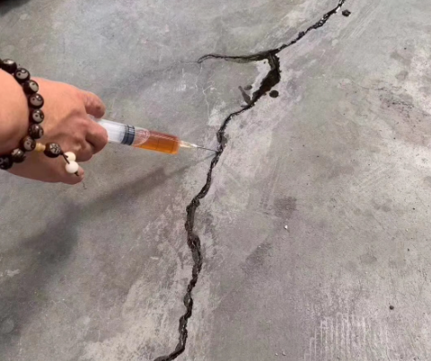 紫云混凝土裂缝修补技术详解​